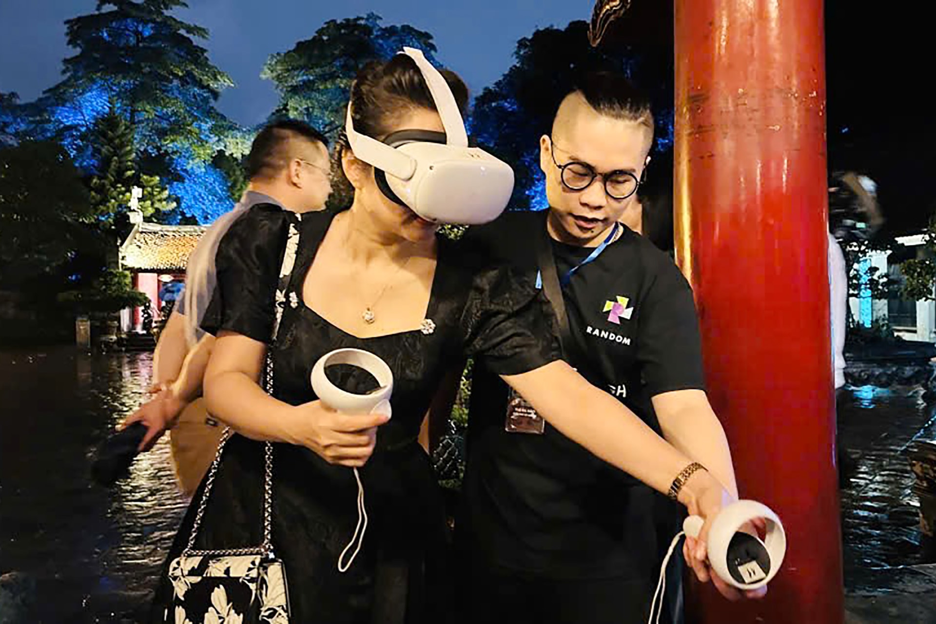 Chuyển đổi số - “chìa khóa” phát triển du lịch thông minh - Ảnh 2.