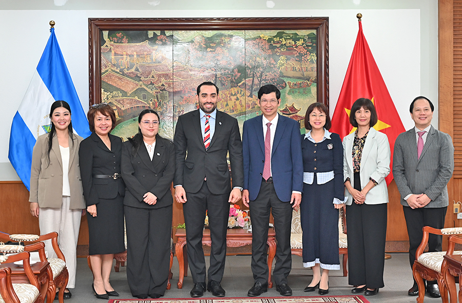 Việt Nam - Nicaragua tăng cường hợp tác trong lĩnh vực văn hóa, thông tin, thể thao và du lịch - Ảnh 5.