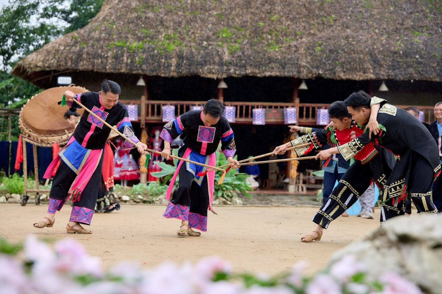 Hội xuân Mở Cổng trời Fansipan Tết này có gì? - Ảnh 2.