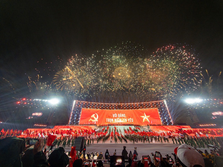 "Dưới lá cờ vẻ vang của Đảng" chào mừng thành công Đại hội XIV của Đảng - Ảnh 14.