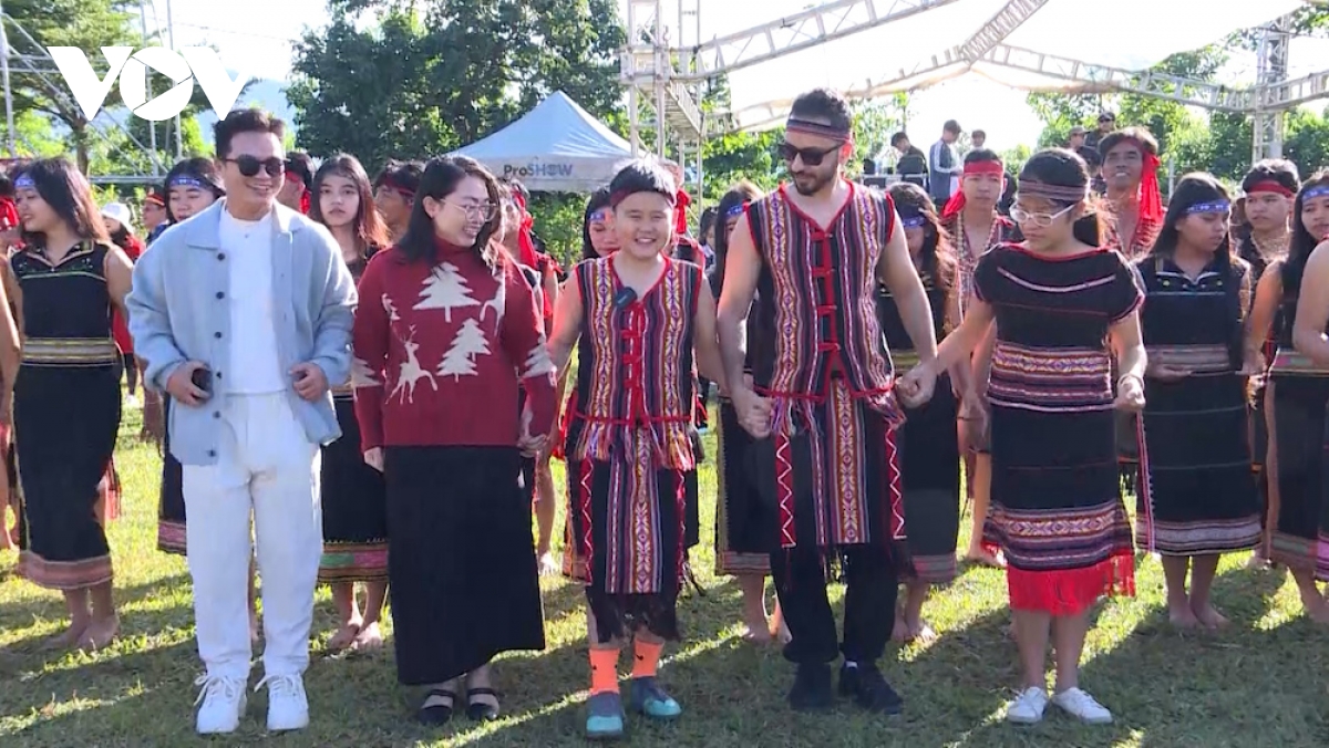 Rừng xanh – biển biếc mở lối du lịch Gia Lai trong kỷ nguyên mới - Ảnh 2.