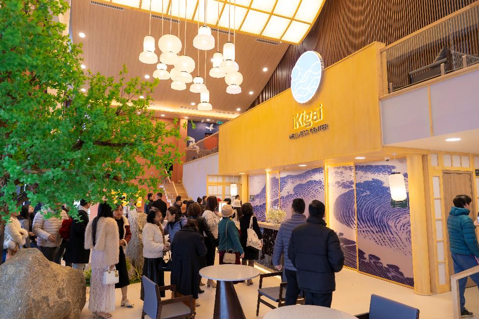 Cư dân đảo Vũ Yên hào hứng trải nghiệm tắm Onsen chuẩn Nhật Bản trong ngày khai trương Ikigai Wellness Center - Ảnh 2. Cư dân đảo Vũ Yên hào hứng trải nghiệm tắm Onsen chuẩn Nhật Bản trong ngày khai trương Ikigai Wellness Center - Ảnh 2.