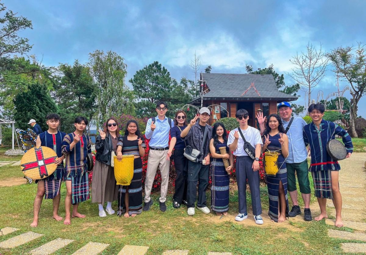 Lâm Đồng phát triển du lịch văn hóa theo hướng bền vững - Ảnh 3. Lâm Đồng phát triển du lịch văn hóa theo hướng bền vững - Ảnh 3.