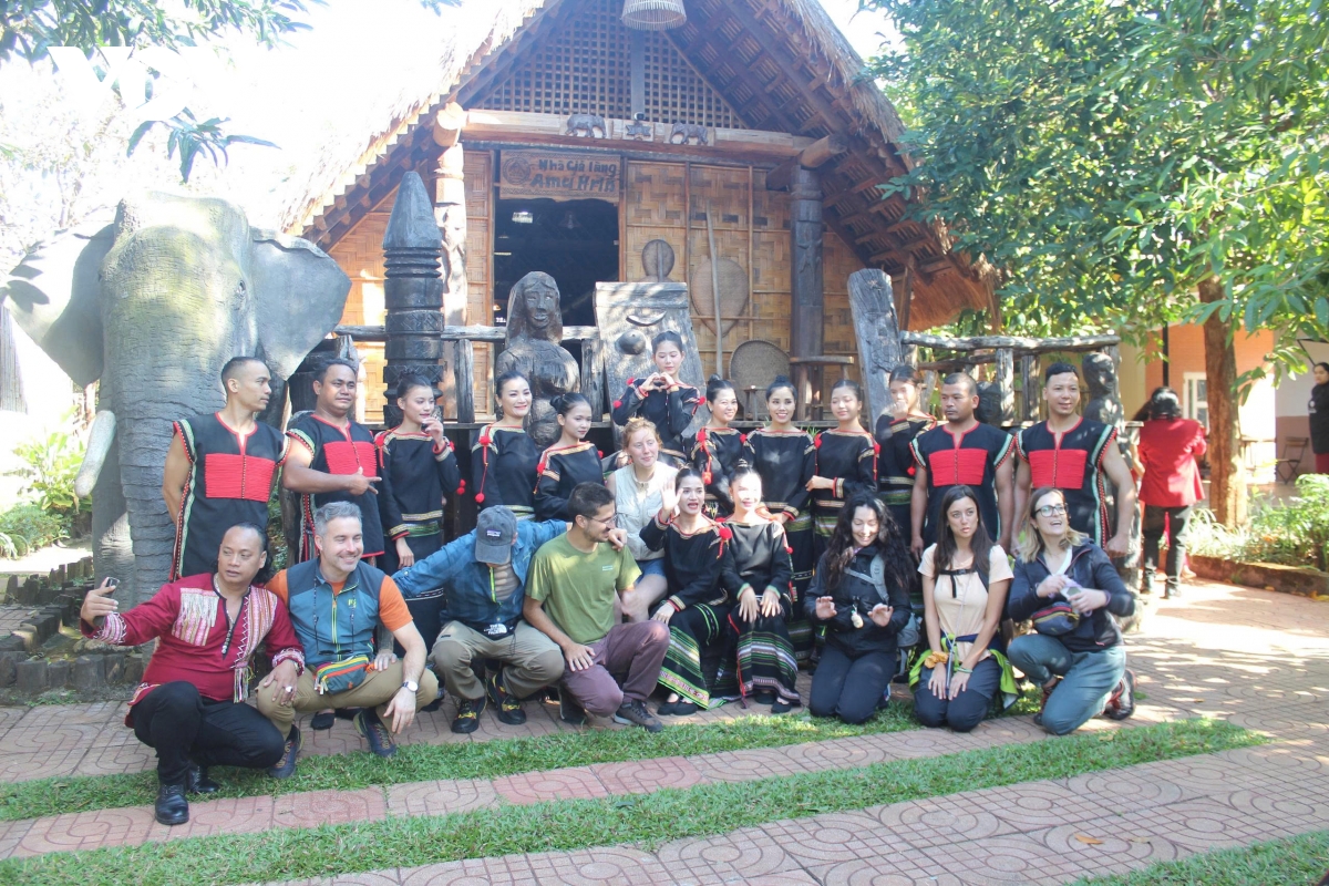 Du lịch Nam Trung Bộ - Tây Nguyên liên kết để cất cánh - Ảnh 2.