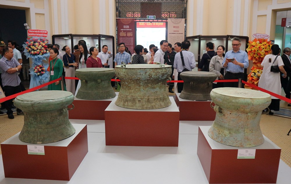 TP.HCM: Trưng bày chuyên đề “Đồng vọng” - Giới thiệu văn hóa Đông Sơn đến công chúng - Ảnh 3.