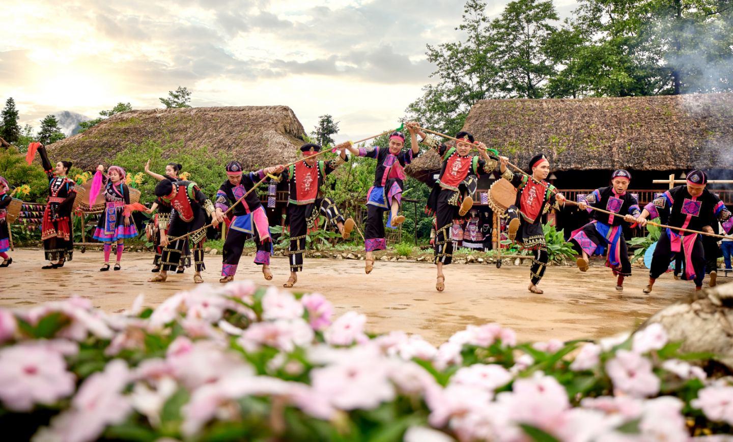 Hé lộ những điểm đến “hot hit” bậc nhất Tết Bính Ngọ này - Ảnh 3. Hé lộ những điểm đến “hot hit” bậc nhất Tết Bính Ngọ này - Ảnh 3.