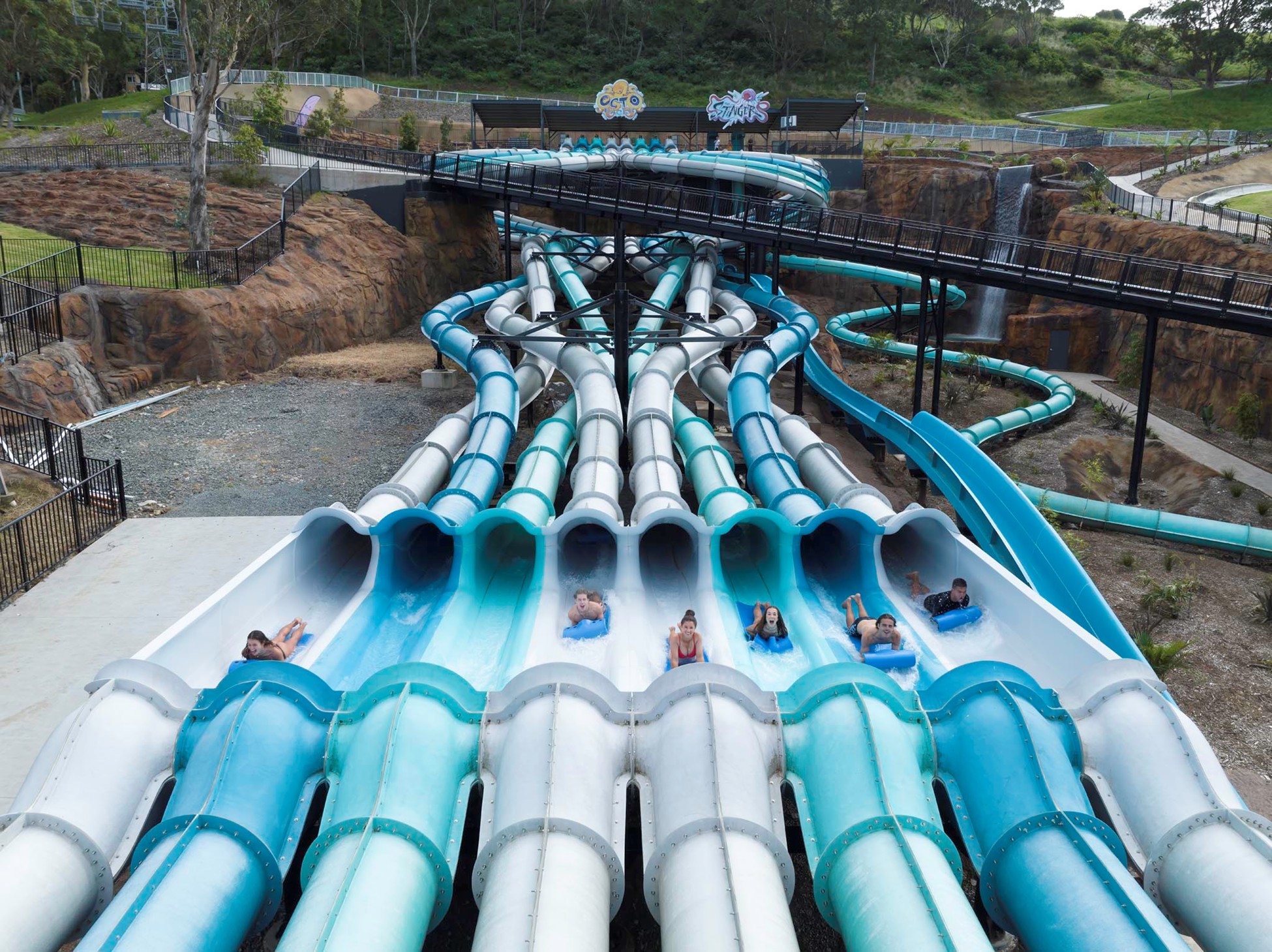 Hé lộ những điểm đến “hot hit” bậc nhất Tết Bính Ngọ này - Ảnh 6. Hé lộ những điểm đến “hot hit” bậc nhất Tết Bính Ngọ này - Ảnh 6.