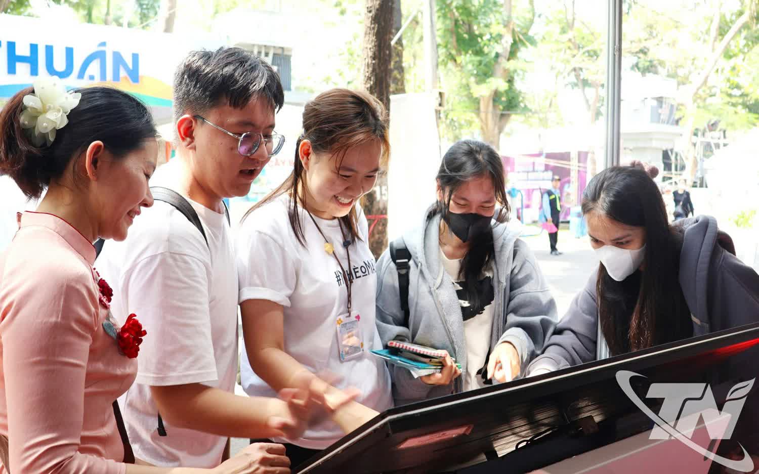 Công nghệ số mở lối du lịch Thái Nguyên - Ảnh 5.