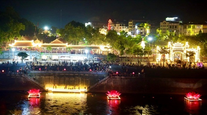 Tăng cường quản lý các lễ hội gắn với phát triển du lịch tâm linh ở Lào Cai - Ảnh 4.