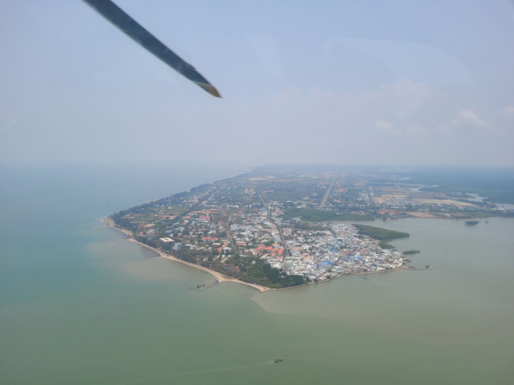 Khởi động trở lại tour trực thăng ngắm TP Hồ Chí Minh từ trên cao - Ảnh 4.