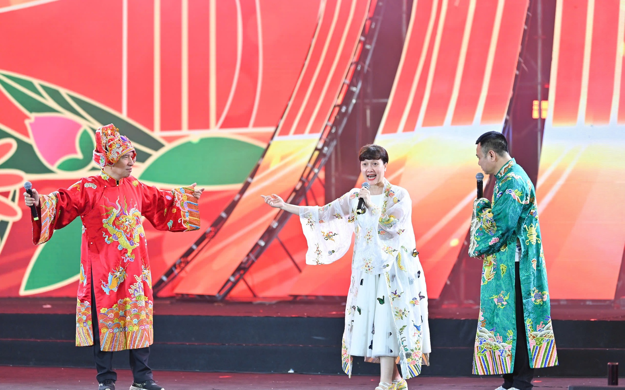 Dàn "Táo quân" cùng nhiều nghệ sĩ nổi tiếng sẽ tham gia Lễ bế mạc Hội chợ Mùa Xuân 2026