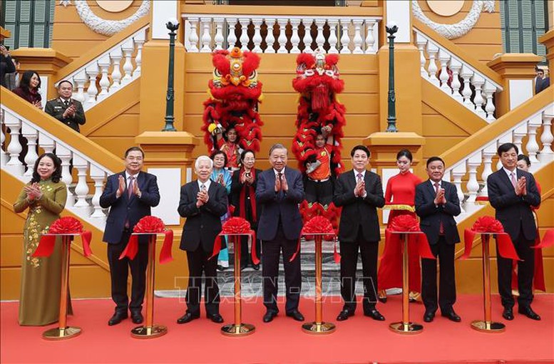 Tổng Bí thư Tô Lâm, Chủ tịch nước Lương Cường dự khánh thành công trình Trụ sở làm việc Cơ quan Chủ tịch nước - Ảnh 2.