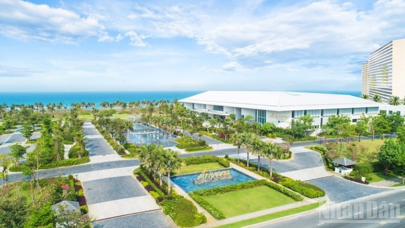 Cung Hội nghị Quốc tế Ariyana Đà Nẵng vinh dự nhận giải thưởng Địa điểm tổ chức MICE ASEAN 2026 - Ảnh 1. Cung Hội nghị Quốc tế Ariyana Đà Nẵng vinh dự nhận giải thưởng Địa điểm tổ chức MICE ASEAN 2026 - Ảnh 1.