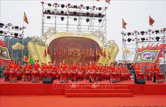 Giữ gìn nét đẹp lễ hội đầu Xuân - Ảnh 1. Giữ gìn nét đẹp lễ hội đầu Xuân - Ảnh 1.