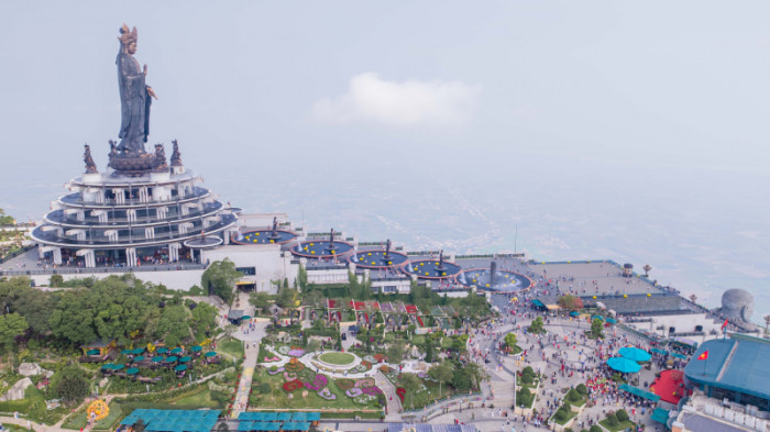 Phát triển văn hóa gắn với du lịch tâm linh: Hướng đi bền vững của Tây Ninh trong giai đoạn mới - Ảnh 1. Phát triển văn hóa gắn với du lịch tâm linh: Hướng đi bền vững của Tây Ninh trong giai đoạn mới - Ảnh 1.