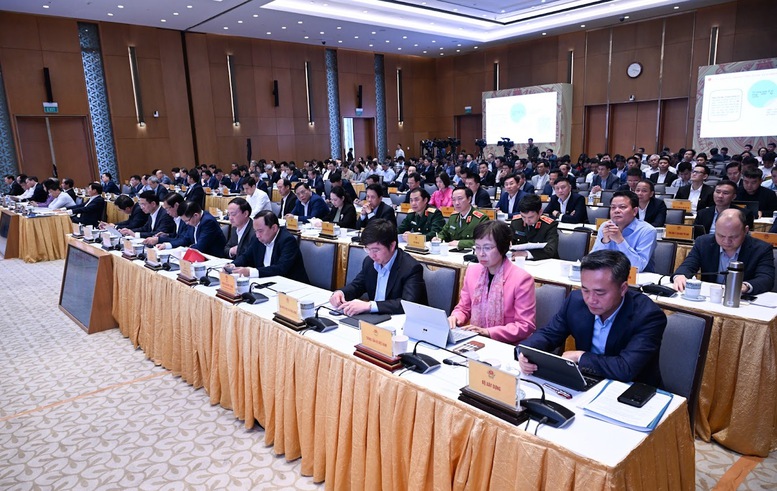 Thủ tướng: Bảo đảm duy trì tối thiểu 3% tổng chi ngân sách nhà nước hằng năm cho chuyển đổi số - Ảnh 5.