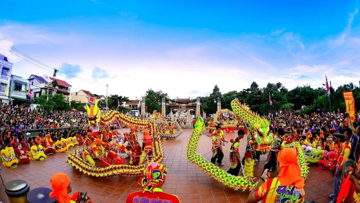 Từ bản sắc văn hóa đến khát vọng vươn lên - Ảnh 2. Từ bản sắc văn hóa đến khát vọng vươn lên - Ảnh 2.