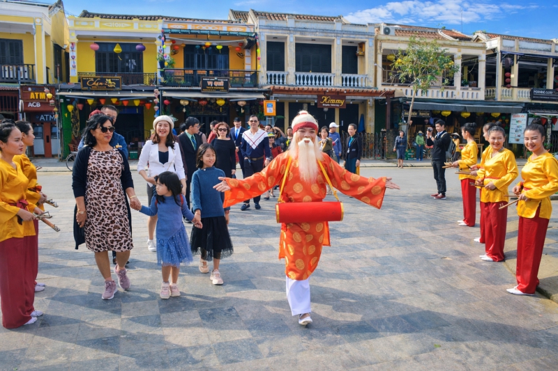 Mở lối cực tăng trưởng du lịch Đà Nẵng - Ảnh 2.