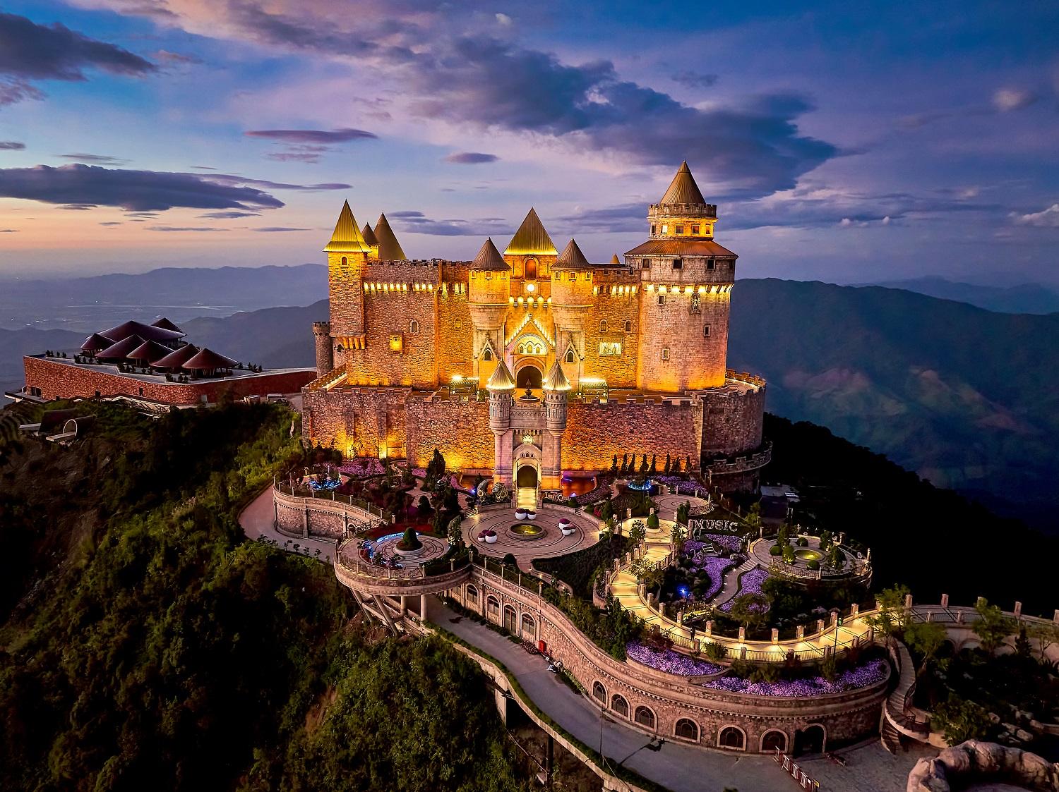 Bà Nà “chiêu đãi” miền Trung - Tây Nguyên “đại tiệc hoa tulip” với giá chỉ 400 ngàn đồng - Ảnh 6.