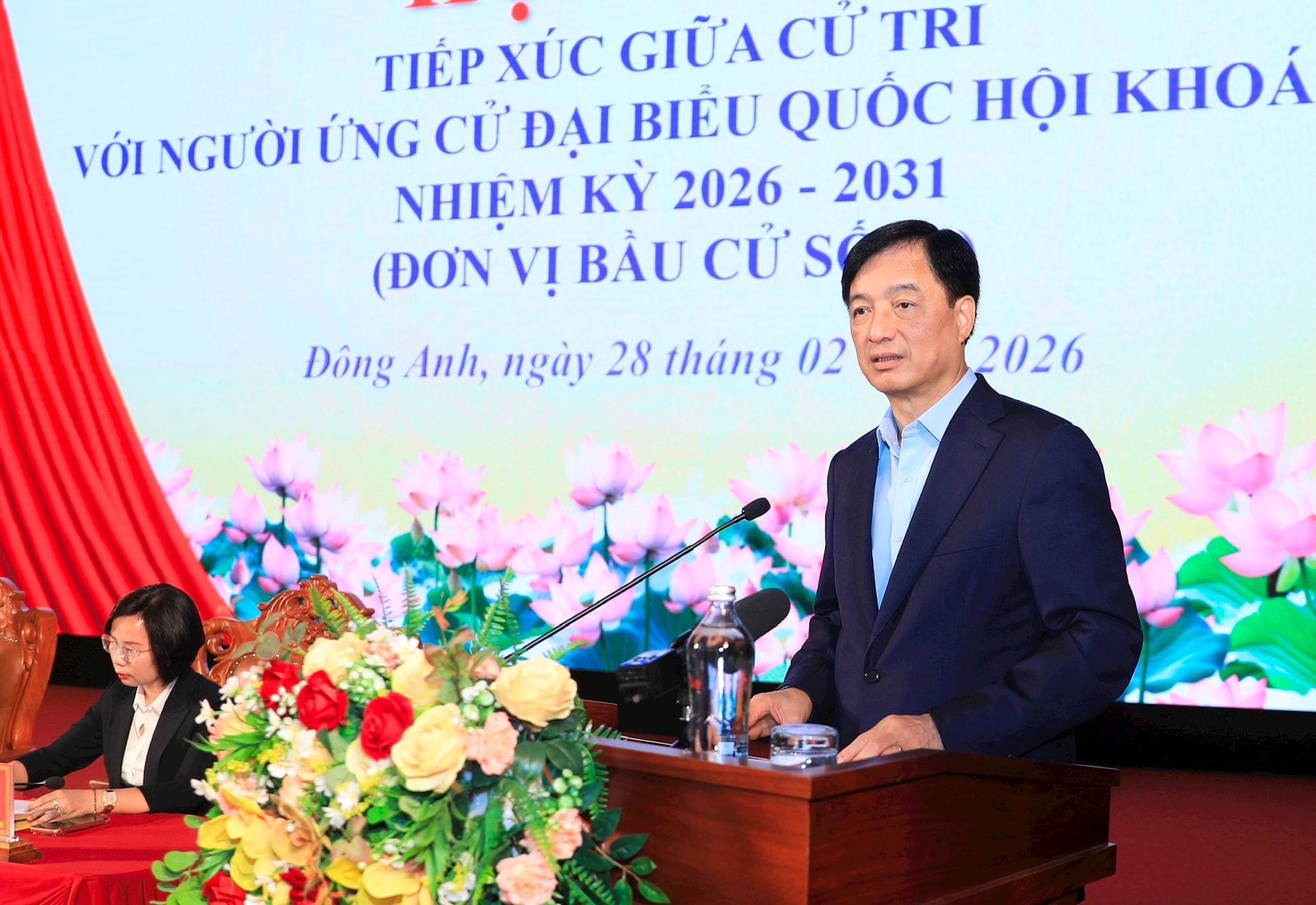 Bí thư Thành ủy Hà Nội Nguyễn Duy Ngọc, Thứ trưởng Thường trực Bộ VHTTDL Lâm Thị Phương Thanh và các ứng cử viên đại biểu Quốc hội tiếp xúc cử tri, vận động bầu cử - Ảnh 3.