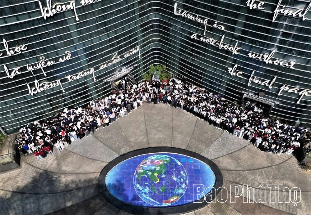 Hành trình khám phá, giáo dục di sản văn hóa Đất Tổ Phú Thọ - Ảnh 2. Hành trình khám phá, giáo dục di sản văn hóa Đất Tổ Phú Thọ - Ảnh 2.