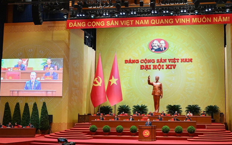 VỮNG BƯỚC DƯỚI CỜ ĐẢNG - Ảnh 2.