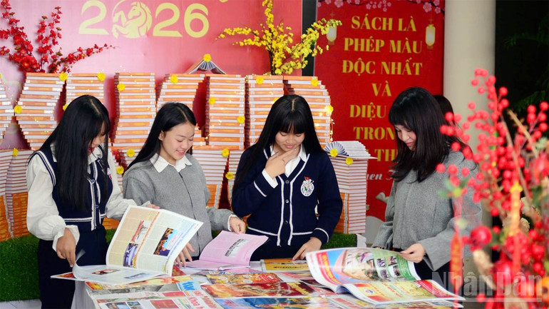 Khai mạc Hội sách, báo và lan tỏa hình ảnh Lâm Đồng vào Xuân - Ảnh 3.