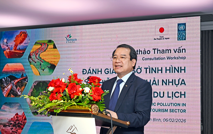 Ngành Du lịch chủ động nỗ lực giảm thiểu rác thải nhựa, phát triển theo hướng xanh, bền vững - Ảnh 1.