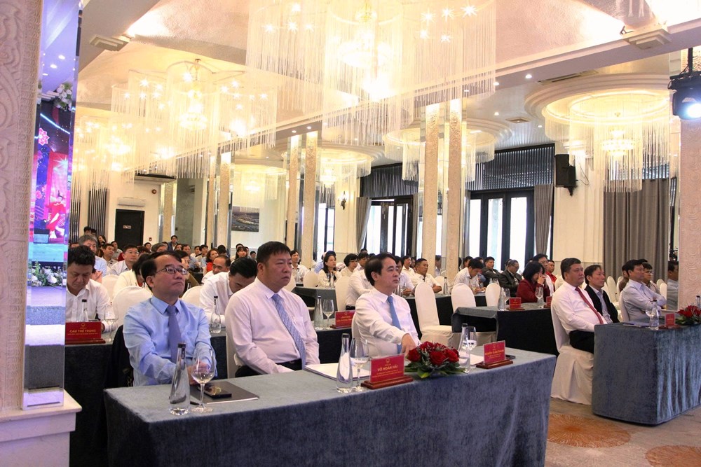 Báo chí đồng hành cùng Khánh Hòa "tăng tốc" thực hiện Nghị quyết Đại hội XIV của Đảng - Ảnh 4.