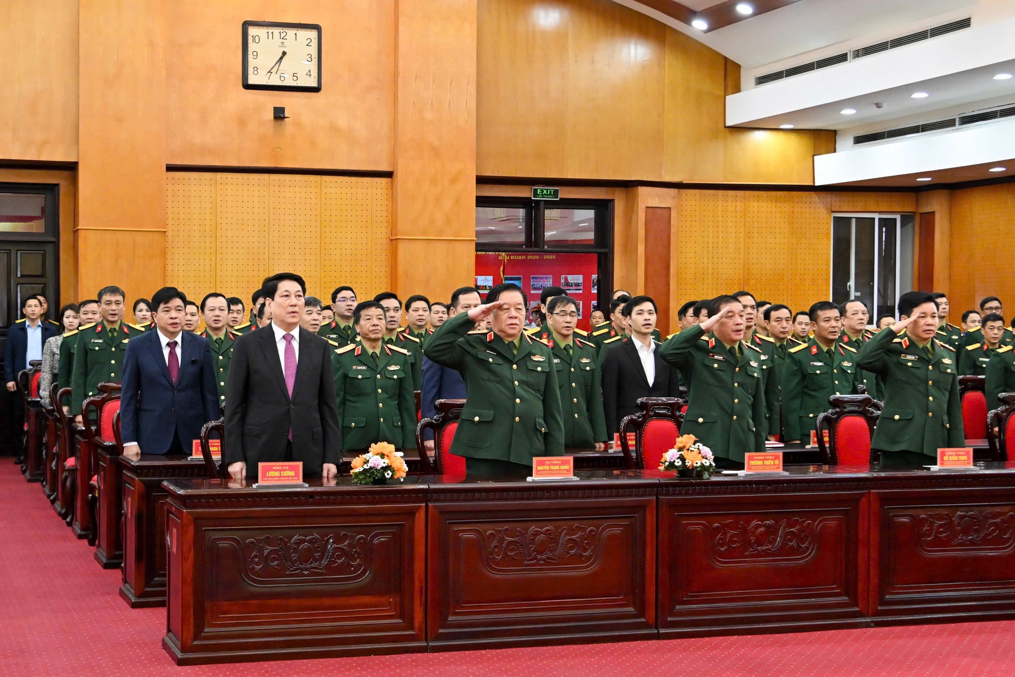 Chùm ảnh: Các đồng chí lãnh đạo Đảng, Nhà nước thực hiện quyền cử tri- Ảnh 5. Chùm ảnh: Các đồng chí lãnh đạo Đảng, Nhà nước thực hiện quyền cử tri- Ảnh 5.