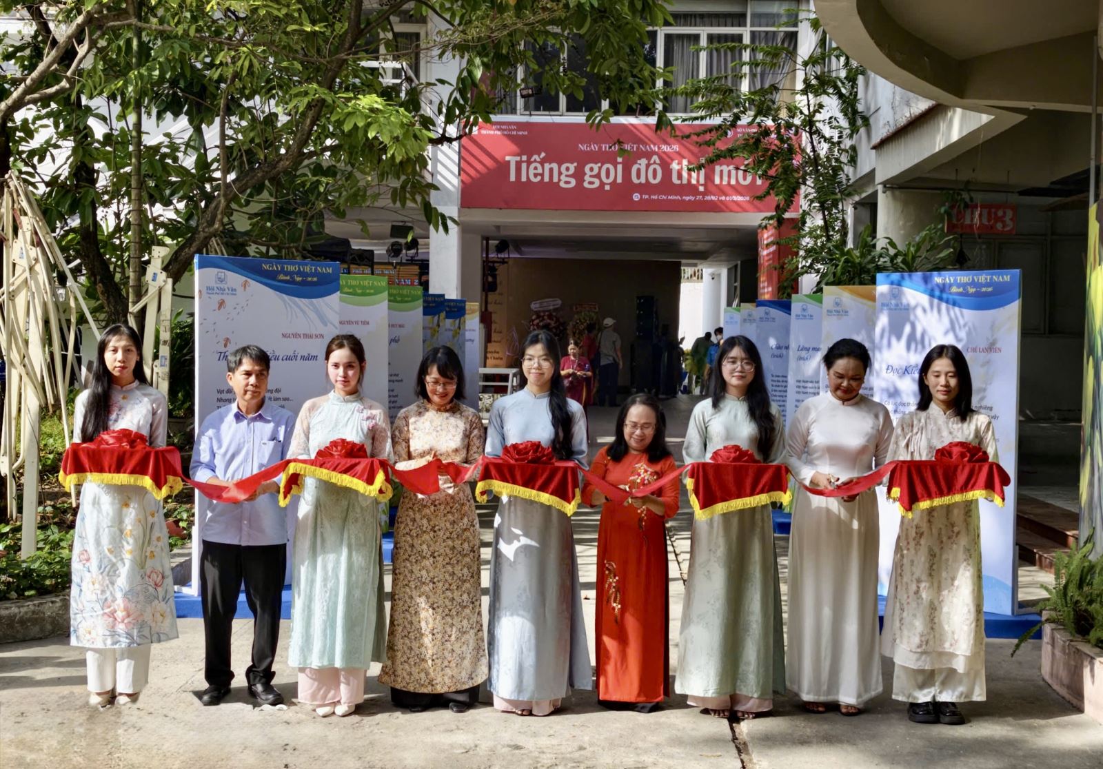 TP.HCM: Khai mạc Ngày thơ Việt Nam năm 2026 - Ảnh 1.