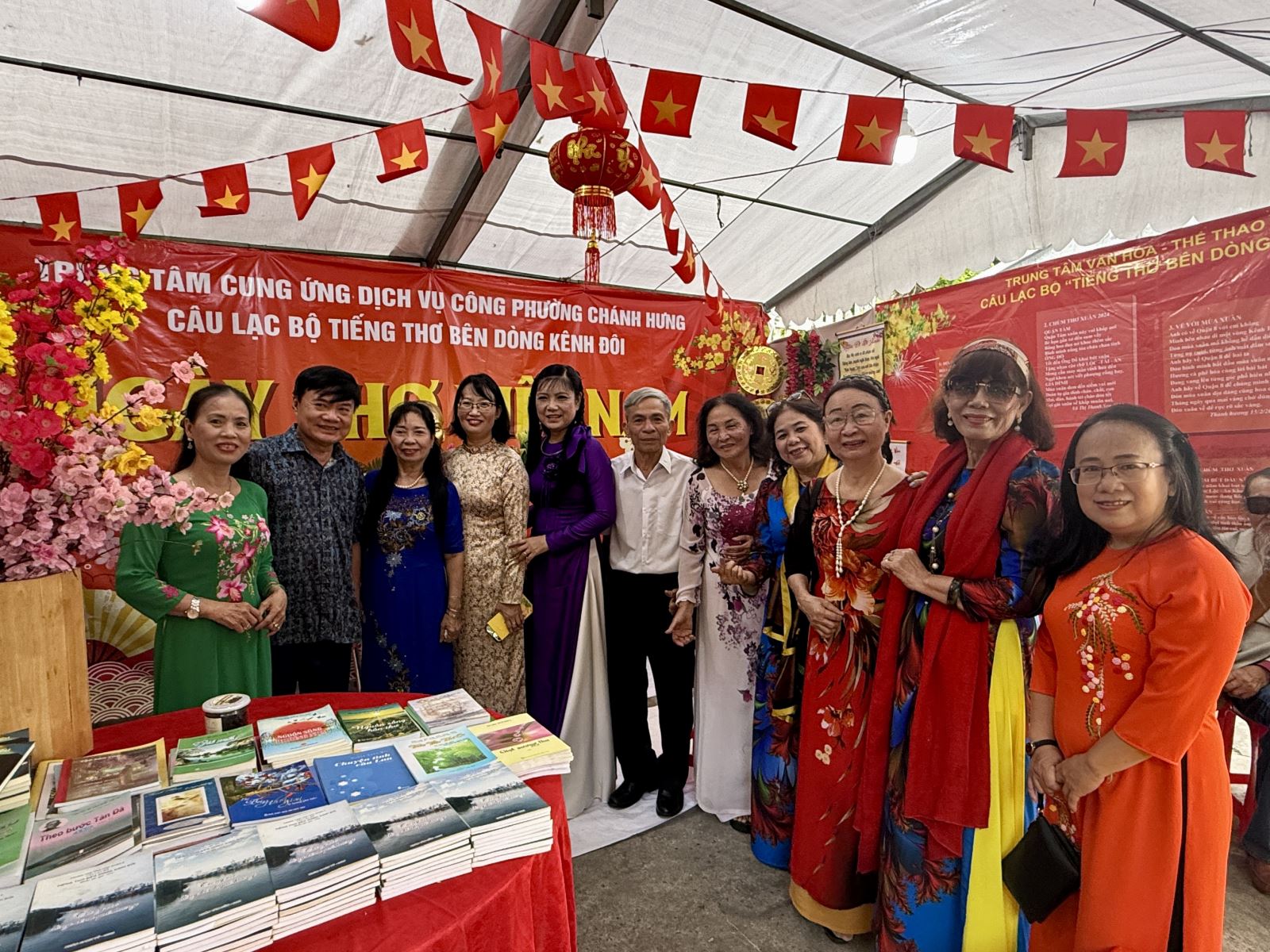 TP.HCM: Khai mạc Ngày thơ Việt Nam năm 2026 - Ảnh 4.