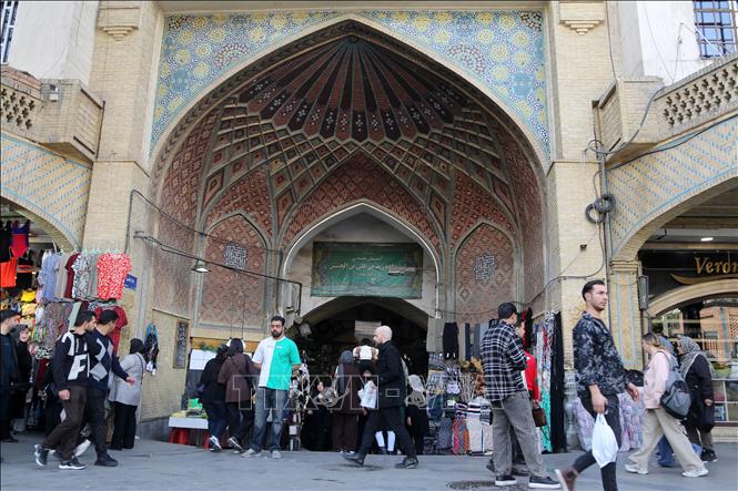 Hà Nội yêu cầu không tổ chức các chương trình du lịch đến các vùng chiến sự nguy hiểm - Ảnh 1. Hà Nội yêu cầu không tổ chức các chương trình du lịch đến các vùng chiến sự nguy hiểm - Ảnh 1.