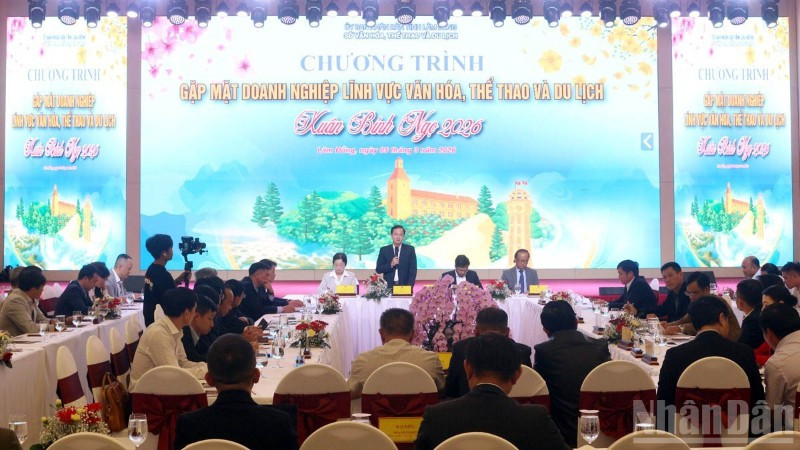 Gợi mở những giải pháp phát triển du lịch Lâm Đồng chất lượng và bền vững - Ảnh 1.