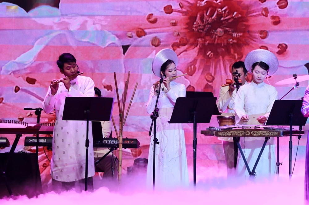 Tổng Bí thư Tô Lâm dự Chương trình nghệ thuật “Tâm hồn Nga trong lòng Việt Nam” - Ảnh 6.