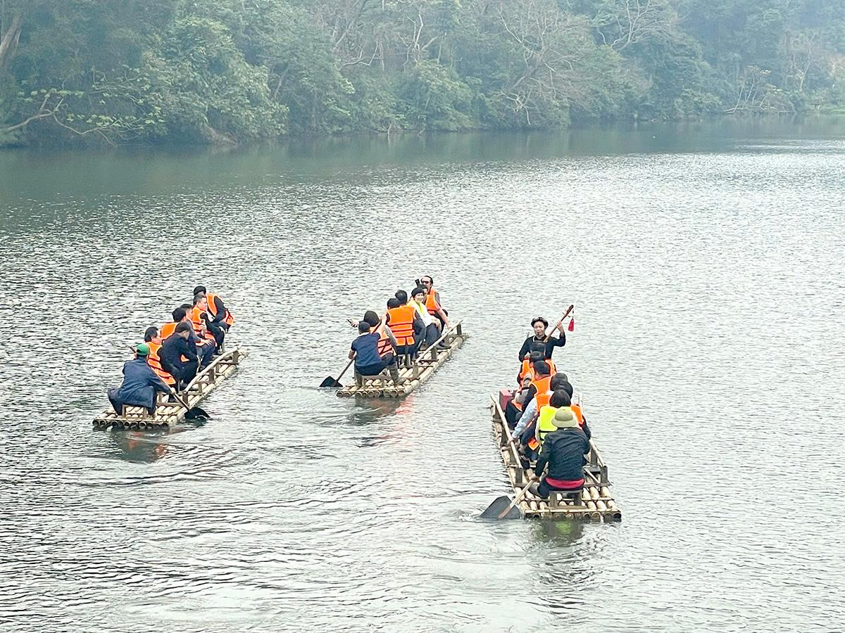 Tuyên Quang hướng đến “Du lịch xanh, bản sắc, chất lượng cao và bền vững” - Ảnh 1.