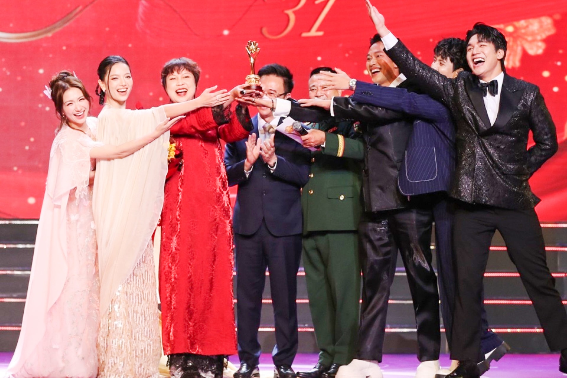 Công nghiệp văn hóa: Khi phụ nữ đóng vai trò “nhạc trưởng” - Ảnh 1.