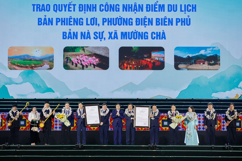 Thủ tướng Phạm Minh Chính dự lễ khai mạc Lễ hội Hoa Ban tỉnh Điện Biên năm 2026 - Ảnh 7.