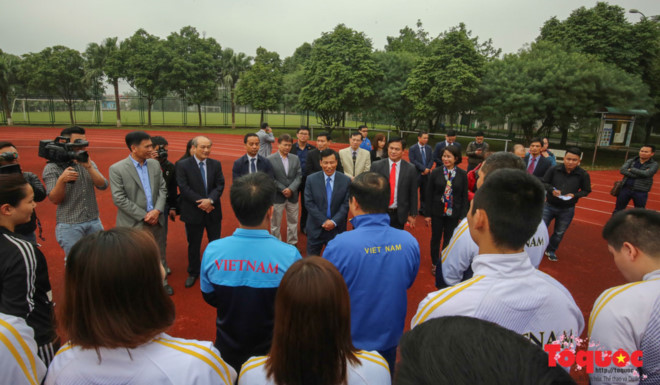 Bộ trưởng Nguyễn Ngọc Thiện đến thăm Trung tâm huấn luyện Thể thao Quốc gia Hà Nội