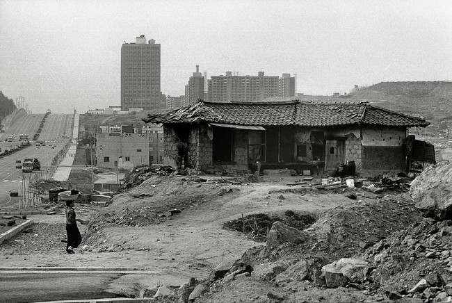 Triển lãm Seoul – 4 thập kỷ hóa siêu đô thị tại Hà Nội  - Ảnh 3.