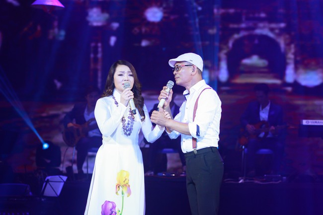 Đêm nhạc kỷ niệm 100 năm ngày sinh nhạc sỹ Nguyễn Văn Thương - Ảnh 2.