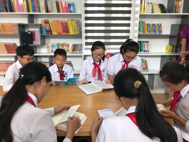 Bộ VHTTDL Hàn Quốc khánh thành 3 thư viện tại Nam Định - Ảnh 2.