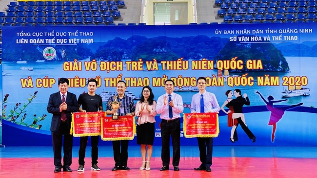 Quảng Ninh: Khai mạc Giải vô địch trẻ, thiếu niên Quốc gia và Cúp khiêu vũ thể thao mở rộng toàn quốc 2020 - Ảnh 3.