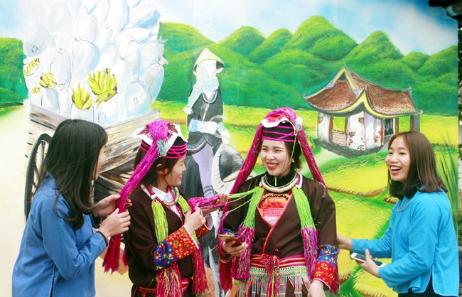 Quảng Ninh: Biến triển vọng thành sản phẩm du lịch ở vùng dân tộc thiểu số - Ảnh 2.
