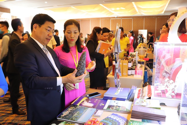 Quảng Ninh: Mở rộng thị trường du lịch phía Nam - Ảnh 2.