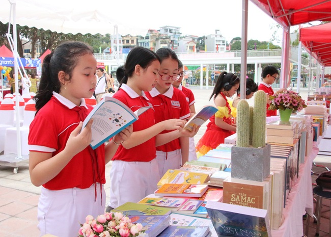 Hội sách Quảng Ninh lần thứ nhất khai mạc vào ngày 13/11 - Ảnh 1.