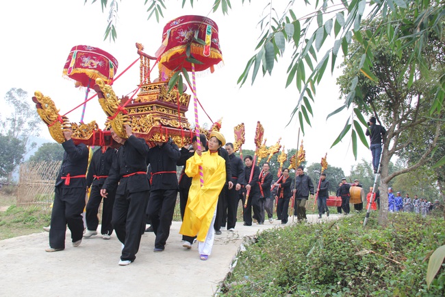 UBND tỉnh Quảng Ninh chỉ đạo công tác quản lý và tổ chức lễ hội năm 2021 - Ảnh 1.