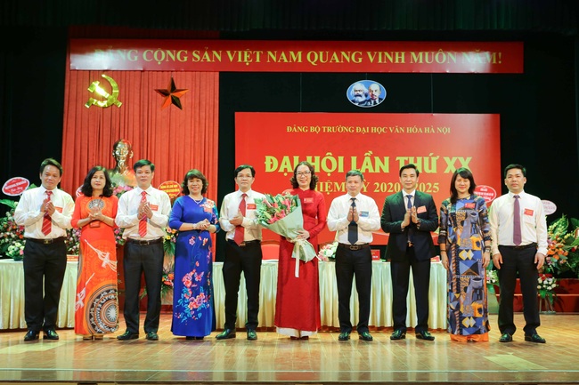 Trường Đại học Văn hóa Hà Nội đã tổ chức thành công Đại hội lần thứ XX, nhiệm kỳ 2020 – 2025 - Ảnh 1.