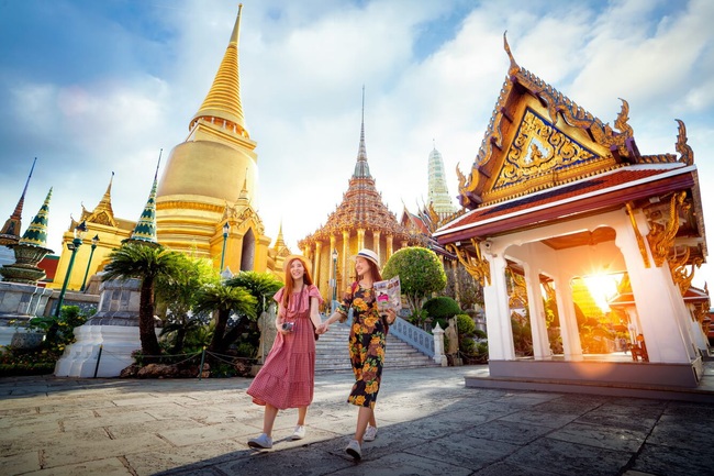 Bước tiến du lịch Thái Lan: Bất ngờ điều kiện đón du khách quốc tế trở lại trong tháng 10 - Ảnh 1.