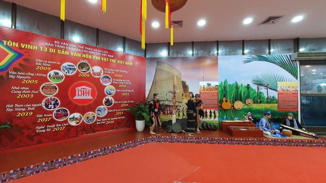 Bảo tàng Văn hóa các dân tộc Việt Nam giới thiệu chuyên đề &quot;Di sản văn hóa phi vật thể Việt Nam&quot; - Ảnh 2.